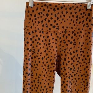 Beach riot legging in brown spot